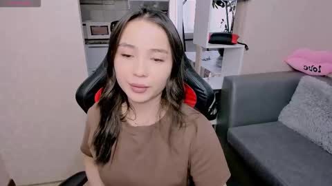 Snapshot of aya_moon chatting on October 8, 5:34 am Aya Moon online show from October 8, 5:34 am