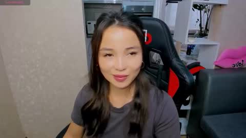 Snapshot of aya_moon chatting on September 23, 5:38 am Aya Moon online show from September 23, 5:38 am