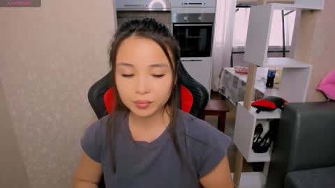 Snapshot of aya_moon chatting on September 9, 5:07 am Aya Moon online show from September 9, 5:07 am