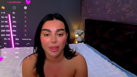 Snapshot of aylademir chatting on October 2, 9:53 pm Ayla online show from October 2, 9:53 pm