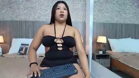 Ayleen Collins online show from July 7, 7:16 pm