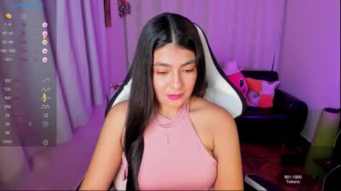 Snapshot of aylenmiller_ chatting on September 17, 2:42 am Aylen online show from September 17, 2:42 am