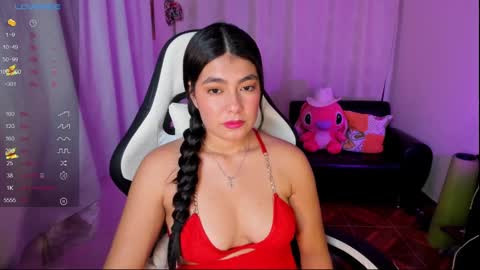 Snapshot of aylenmiller_ chatting on September 15, 2:31 am Aylen online show from September 15, 2:31 am