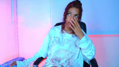 aylin_valerie online show from July 24, 2:09 am