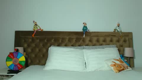 Aylin online show from November 4, 3:11 am