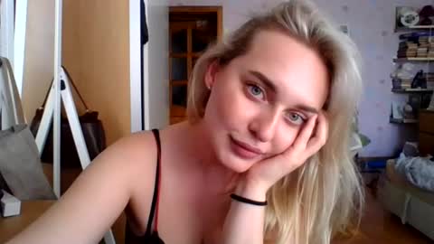 aylinn9999 online show from July 28, 12:48 pm