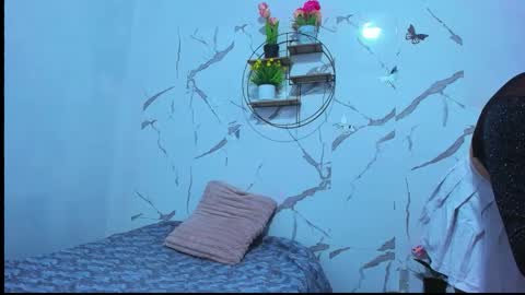 Aymy online show from December 21, 10:46 pm