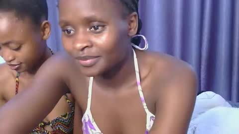 Azalea online show from November 2, 9:23 am