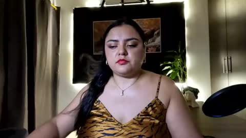 Goddess Azara online show from July 28, 8:52 pm