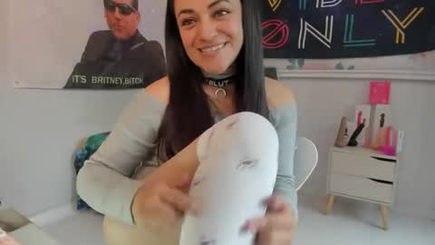 Snapshot of azucenaxxxgp chatting on October 9, 3:38 pm Azucena R online show from October 9, 3:38 pm