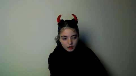 Snapshot of azumi_chan_ chatting on October 14, 9:28 pm azumi_chan_ online show from October 14, 9:28 pm