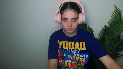 Snapshot of azumi_chan_ chatting on September 20, 8:29 pm azumi_chan_ online show from September 20, 8:29 pm