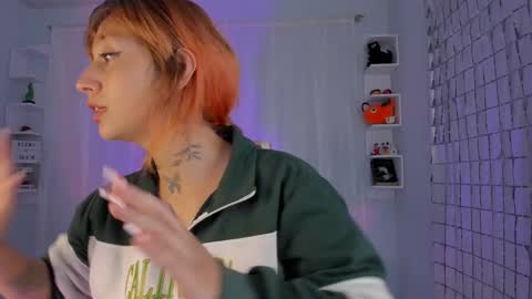 azumi saan online show from March 11, 3:14 am