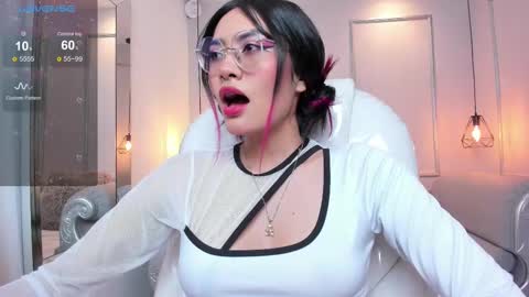 Snapshot of azurakindong chatting on February 28, 7:35 pm Azura online show from February 28, 7:35 pm