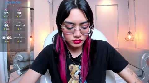 Snapshot of azurakindong chatting on February 13, 7:21 pm Azura online show from February 13, 7:21 pm