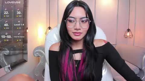 Snapshot of azurakindong chatting on September 8, 7:24 pm Azura online show from September 8, 7:24 pm