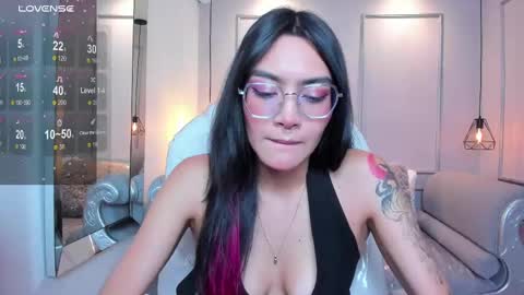 Snapshot of azurakindong chatting on September 22, 7:23 pm Azura online show from September 22, 7:23 pm