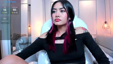 Snapshot of azurakindong chatting on February 6, 9:17 pm Azura online show from February 6, 9:17 pm