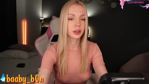 Snapshot of baaby_bon chatting on January 19, 3:50 am Bonnie online show from January 19, 3:50 am