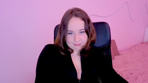 Anya online show from May 7, 9:46 am