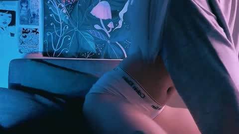 babe_moister online show from September 9, 9:31 am