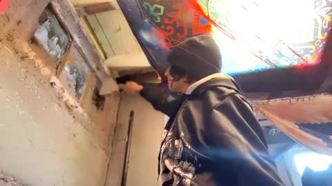 Snapshot of baby_buddha chatting on December 6, 3:44 pm baby buddha online show from December 6, 3:44 pm