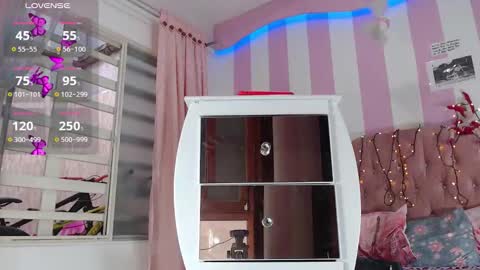 zaleya online show from November 19, 11:21 am