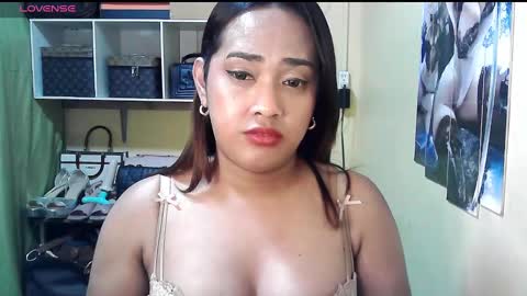 Snapshot of baby_cassandra chatting on January 17, 8:44 pm cassandra online show from January 17, 8:44 pm