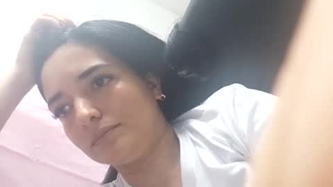 baby_dancer_21 online show from November 16, 11:27 pm