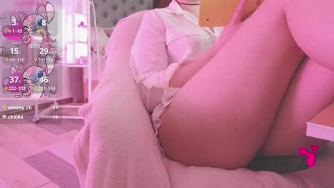 Snapshot of baby_debbie chatting on September 25, 12:43 am Debora online show from September 25, 12:43 am