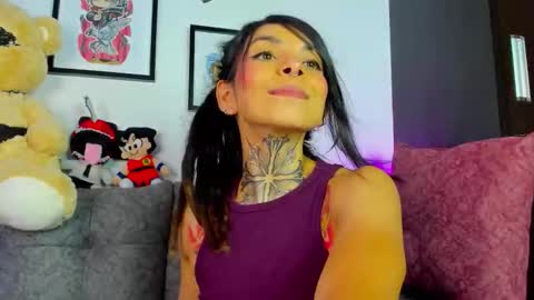 BomBom online show from March 29, 3:44 pm