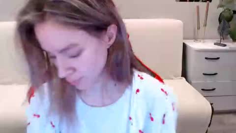 Snapshot of baby_kitte chatting on January 15, 4:36 am baby_kitte online show from January 15, 4:36 am