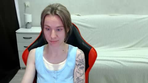 Snapshot of baby_kitte chatting on October 10, 4:28 am baby_kitte online show from October 10, 4:28 am