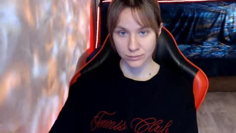 baby_kitte online show from May 29, 4:21 am