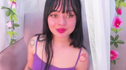 baby_naomy online show from October 16, 3:47 pm