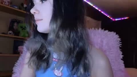 Alice online show from July 25, 7:32 pm