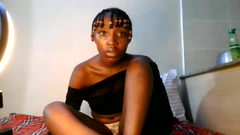 baby_smiler online show from May 17, 4:17 pm