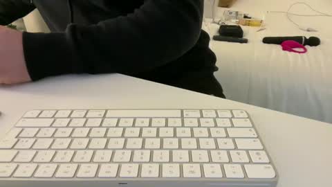 Snapshot of babybeerx chatting on February 2, 2:34 pm BB online show from February 2, 2:34 pm