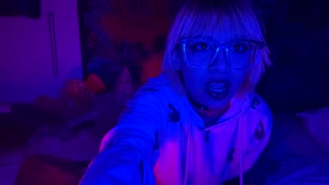 yasmin blake online show from March 2, 7:43 am