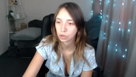 babycaprice online show from July 29, 8:14 am