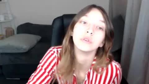 babycaprice online show from July 24, 8:12 am