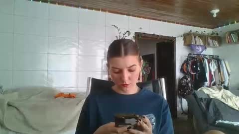 babydemon6 online show from September 16, 1:41 pm