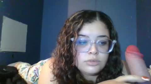 Your Highness Elle online show from October 29, 10:34 pm