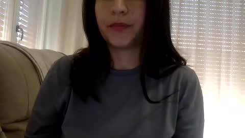 Snapshot of babyelodie12 chatting on October 13, 11:24 am BabyElodie12 online show from October 13, 11:24 am