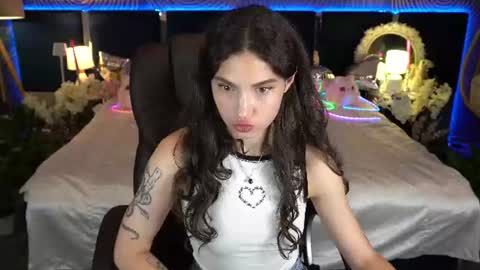 Sasha online show from June 18, 6:57 pm