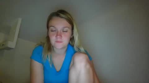 Snapshot of babykay03 chatting on September 22, 4:44 am babykay03 online show from September 22, 4:44 am