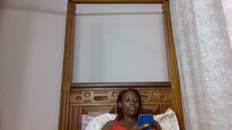 Snapshot of babytylerr chatting on October 3, 3:22 am babytylerr online show from October 3, 3:22 am