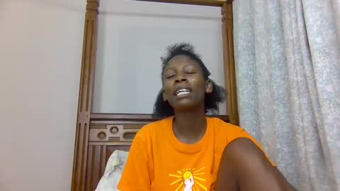 Snapshot of babytylerr chatting on October 18, 7:59 pm babytylerr online show from October 18, 7:59 pm