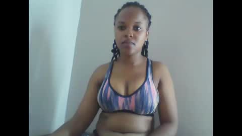 Snapshot of babyy_fface25 chatting on September 9, 10:09 pm babyy_fface25 online show from September 9, 10:09 pm