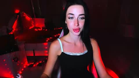 Snapshot of bad_desire chatting on September 17, 4:16 pm Miss Desire...do you remember online show from September 17, 4:16 pm